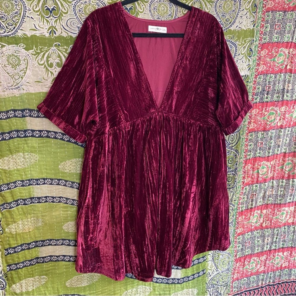 Natural Life Maroon Stella V-Neckline Crushed Velvet Boho Mini Dress Size Large - Picture 6 of 14